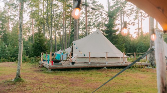 Campingdestinationer i södra Sverige illustration